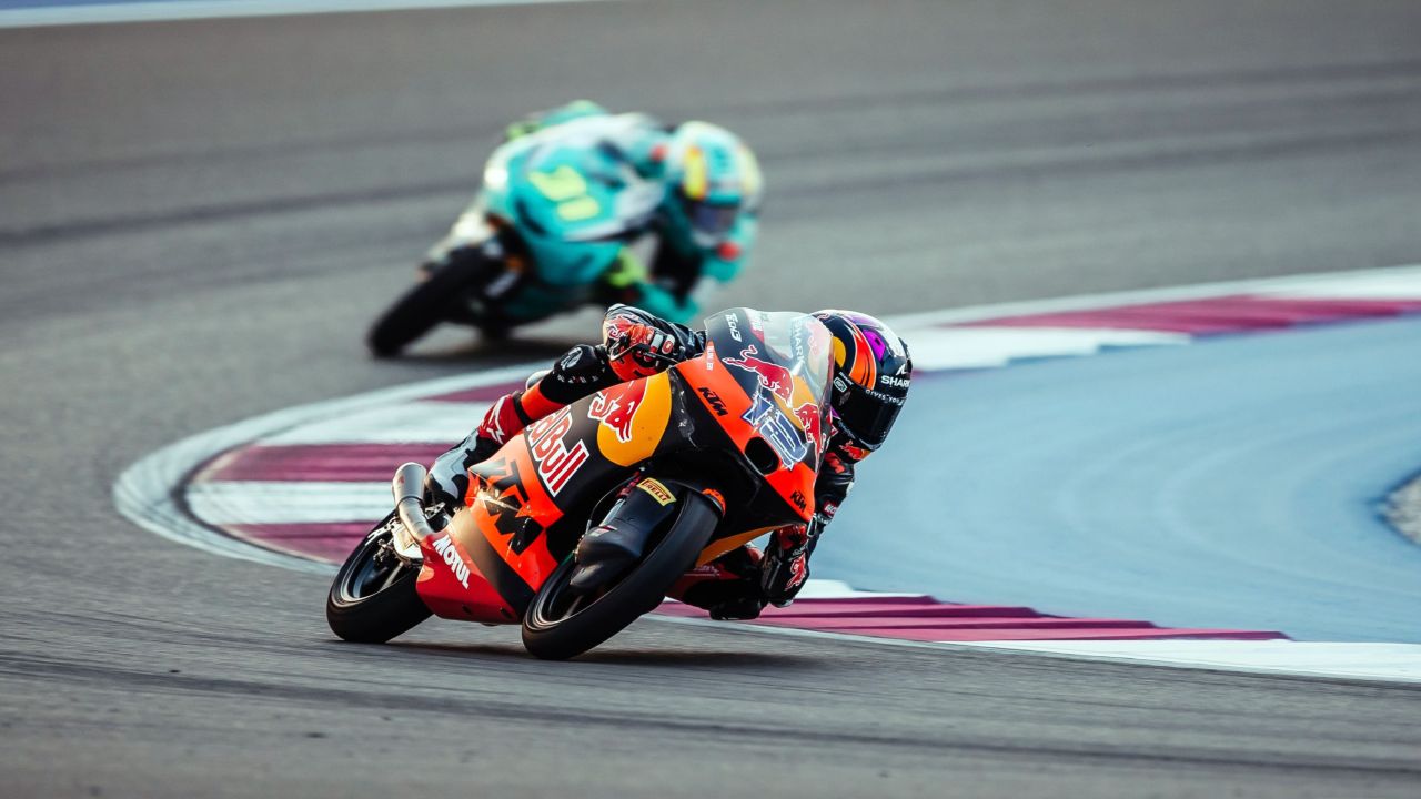 ROULSTONE AND PERRONE BOTH IN THE POINTS AT QATAR GRAND PRIX IN 14TH AND 15TH