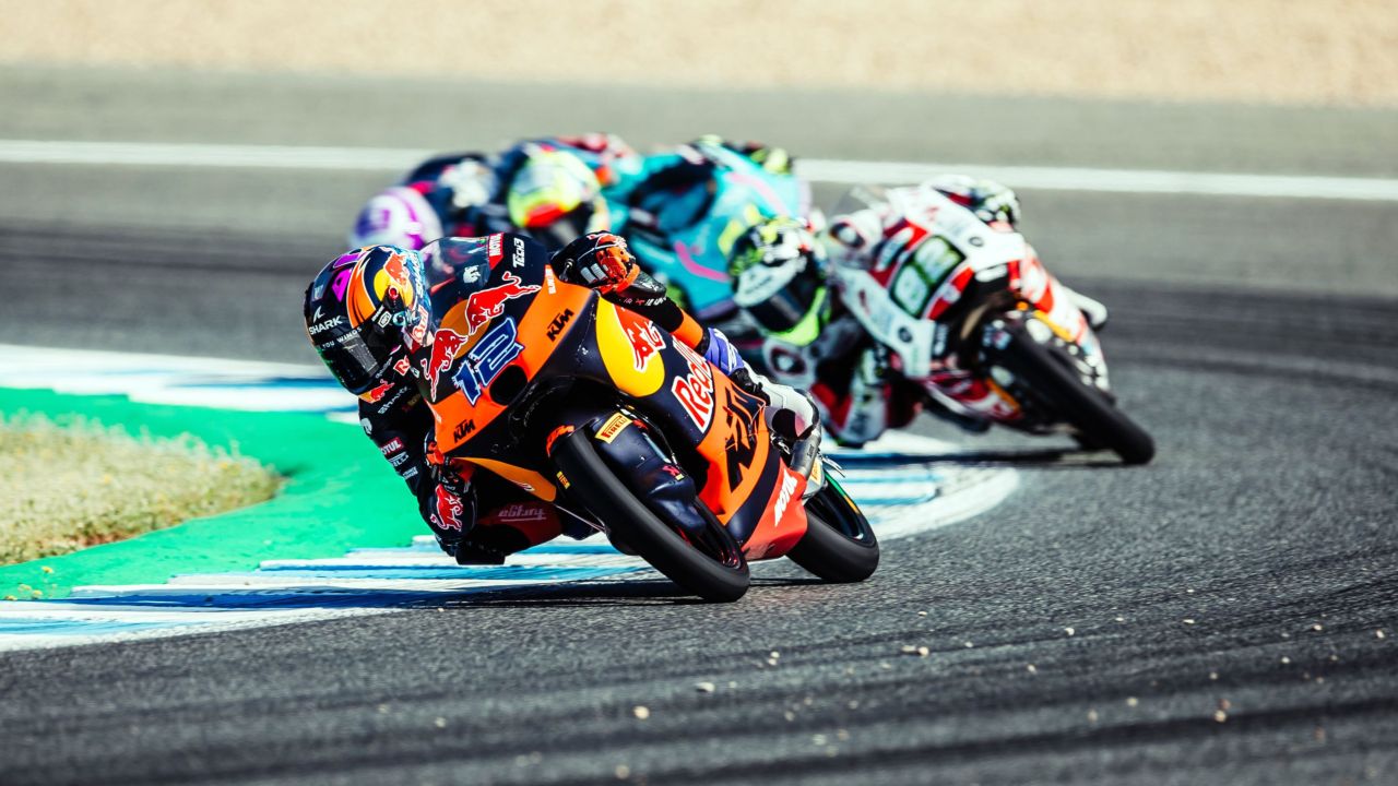 TOP 10 FINISH AND VALUABLE CHAMPIONSHIP POINTS FOR ROULSTONE AND PERRONE IN JEREZ